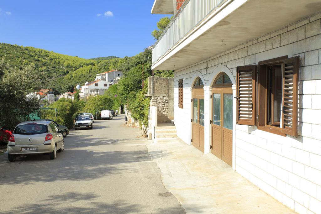 Antonia Apartments Zavalatica Exterior photo